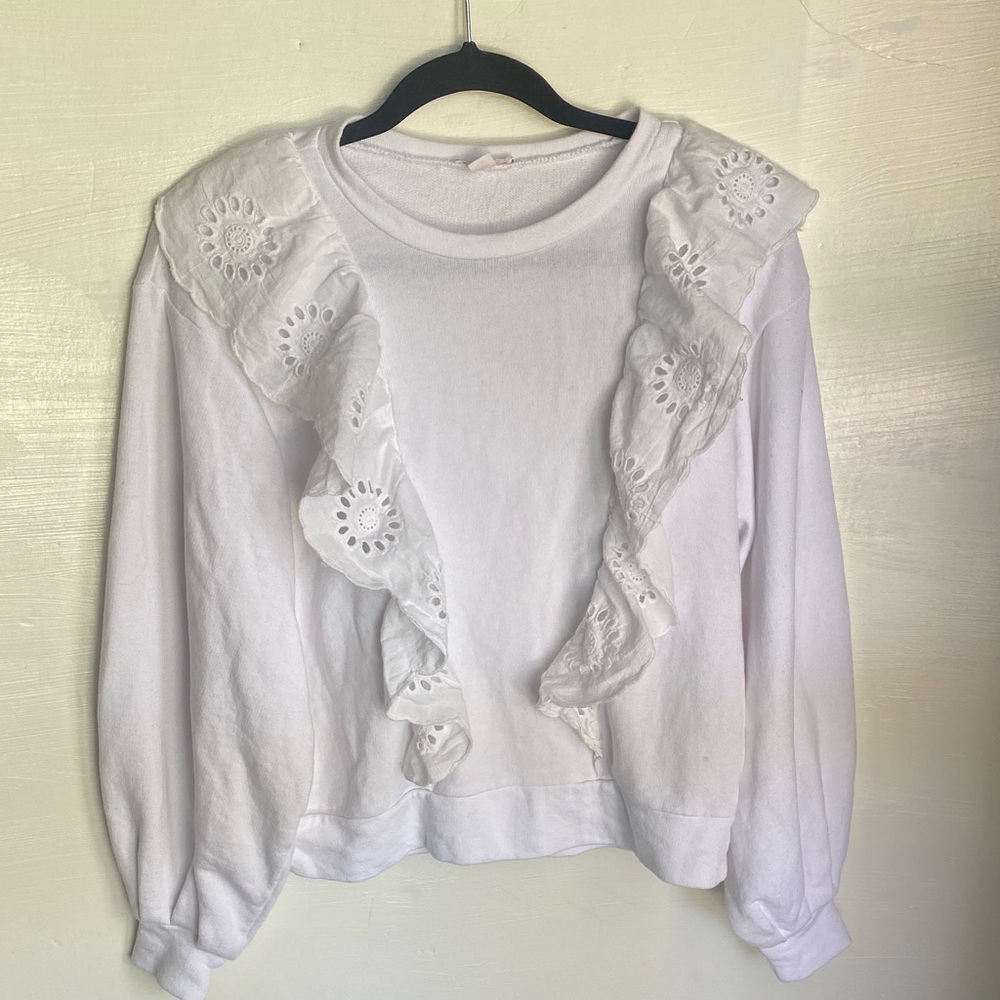 Melrose and Market White Ruffle Eyelet Top romantic country cowgirl coquette